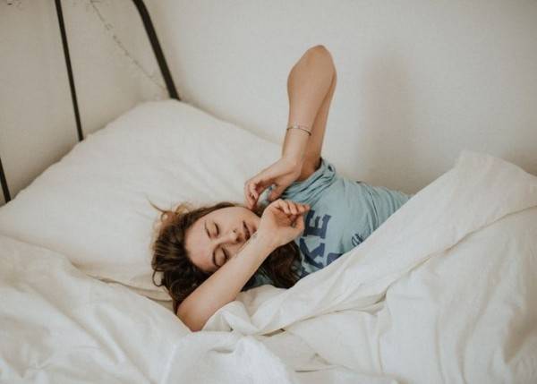 Kebiasaan Tidur Ini Bisa Jadi Pertanda Masalah Kesehatan