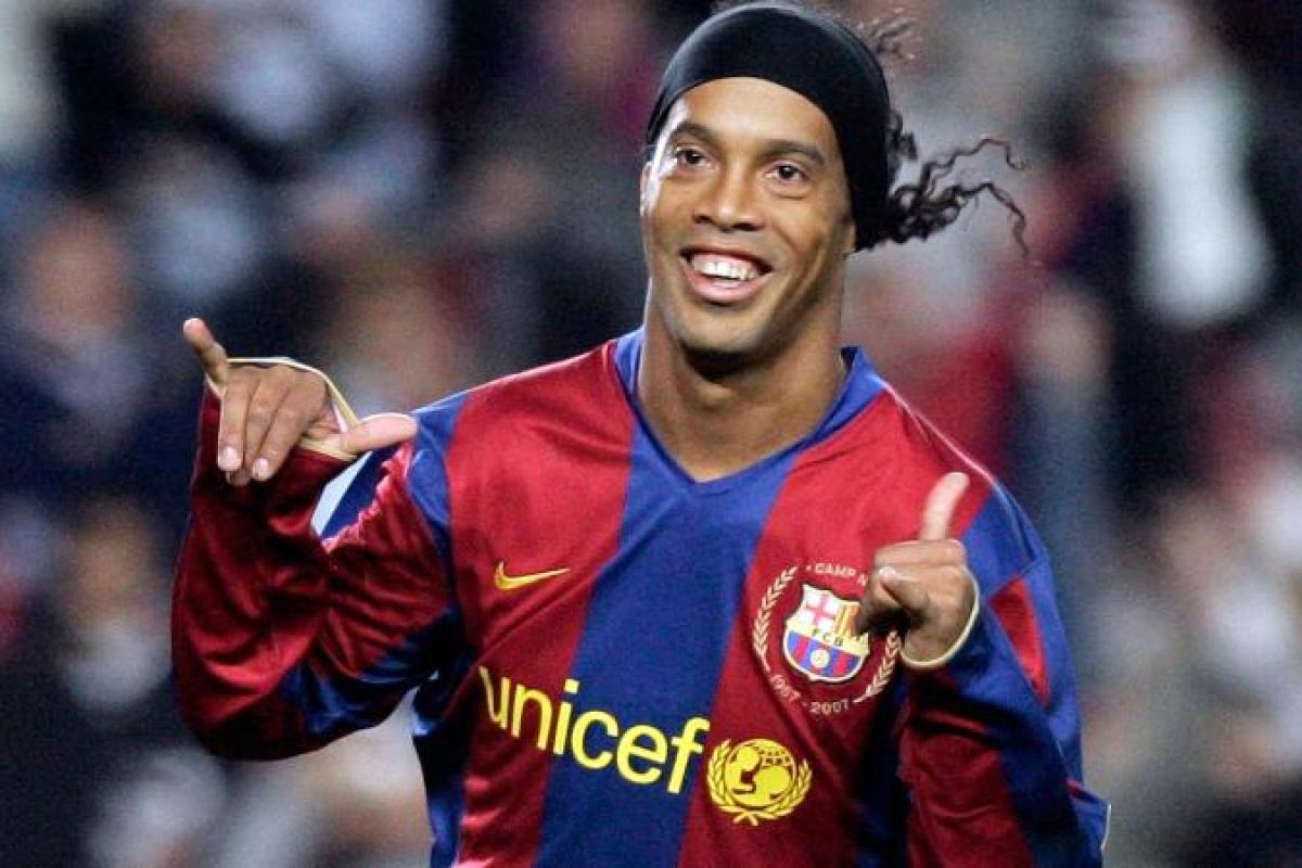 Permintaan Spesial Ronaldinho Selama Menjadi Tahanan Rumah
