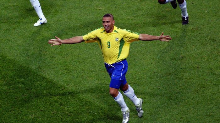 Ronaldo, Pilih Bercinta atau Juara Piala Dunia?
